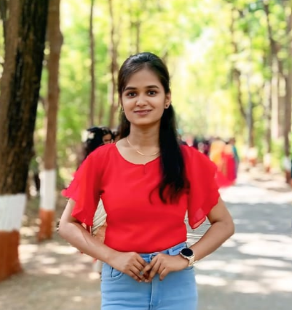 Shweta Bhor Profile Picture